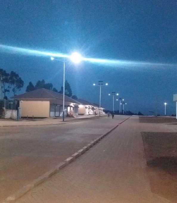 河东区非洲科特迪瓦太阳能路灯工程